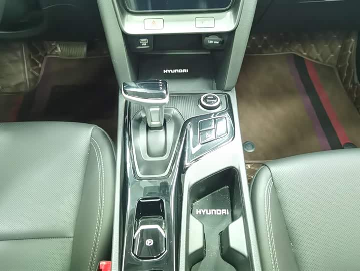 Фото 16 - Hyundai ix35 (Mufasa)