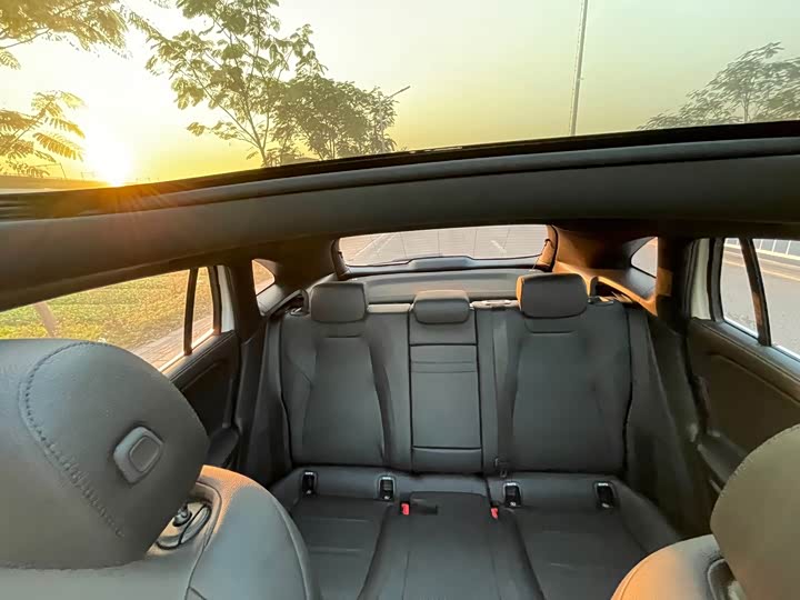 Фото 20 - Mercedes-Benz GLA-Class