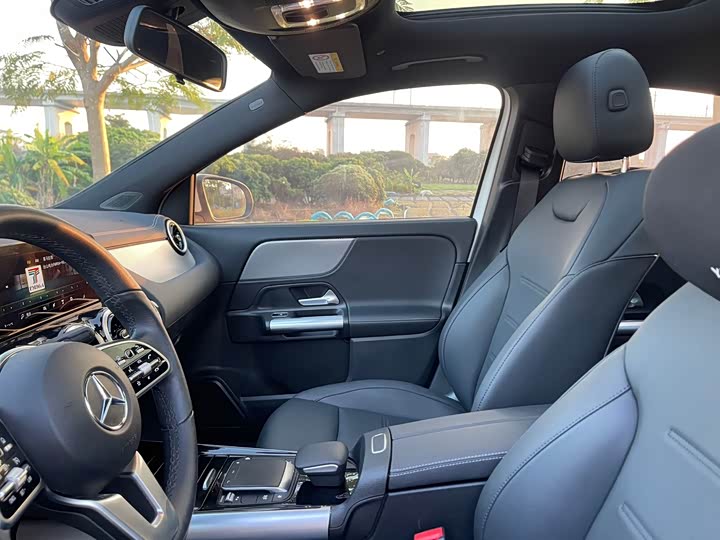 Фото 21 - Mercedes-Benz GLA-Class