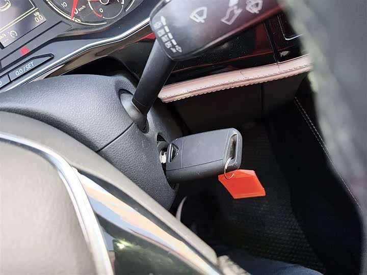 Фото 8 - Jetta VS7