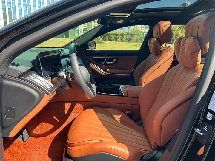 Фото 9 - Mercedes-Benz S-Class