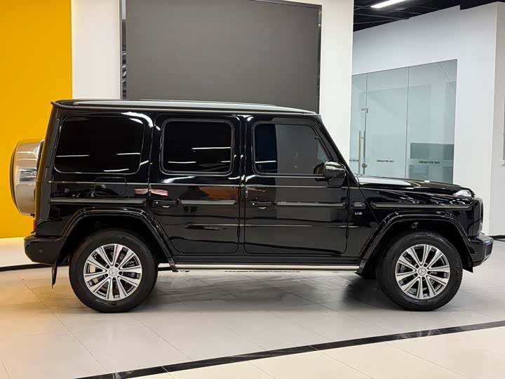 Фото 4 - Mercedes-Benz G-Class