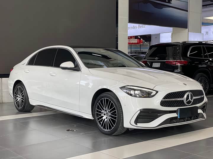 Фото 3 - Mercedes-Benz C-Class