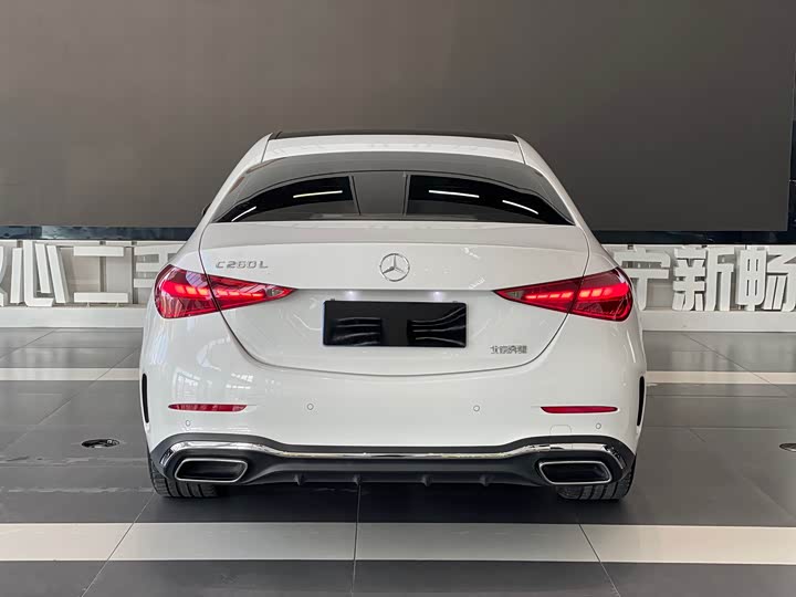 Фото 4 - Mercedes-Benz C-Class