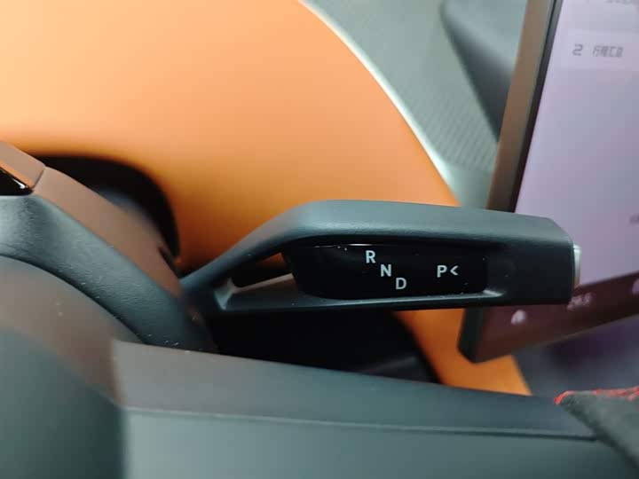 Фото 14 - Xiaomi YU7