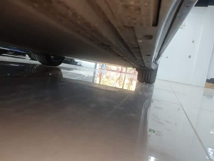 Фото 22 - Xiaomi YU7