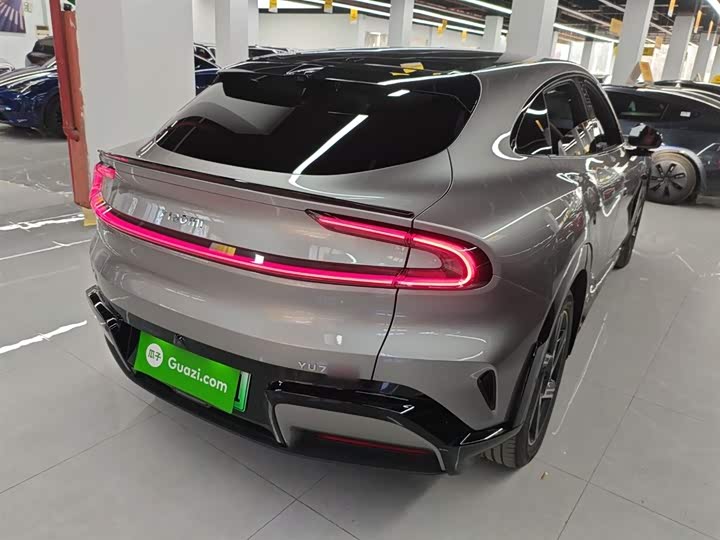 Фото 7 - Xiaomi YU7