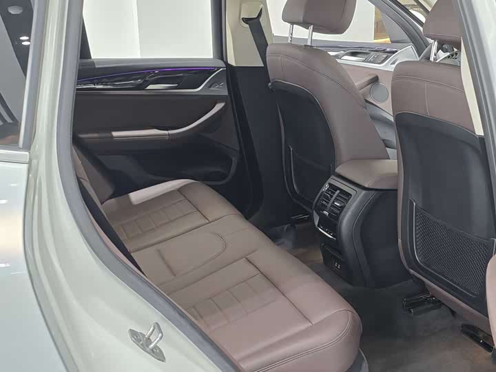 Фото 12 - BMW X3