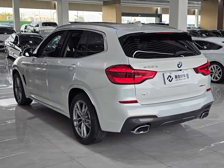 Фото 17 - BMW X3