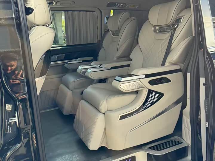 Фото 4 - Mercedes-Benz Vito