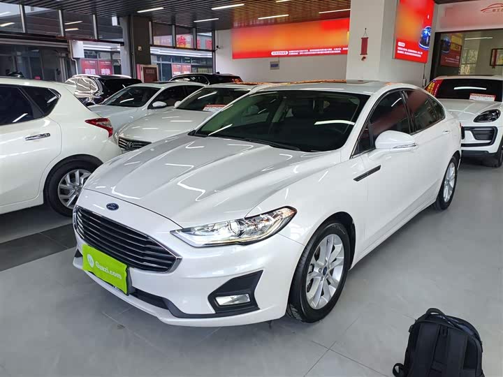 Фото 1 - Ford Mondeo