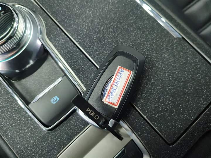 Фото 9 - Ford Mondeo