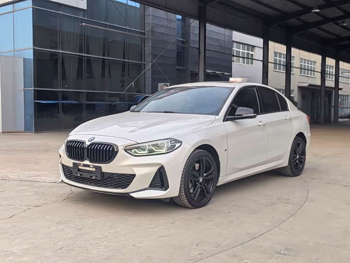 Фото 1 - BMW 1 Series