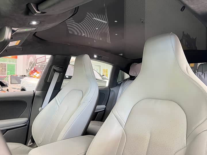 Фото 12 - Nio ET5