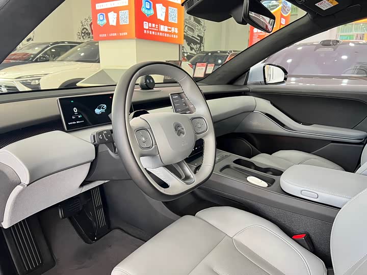 Фото 18 - Nio ET5