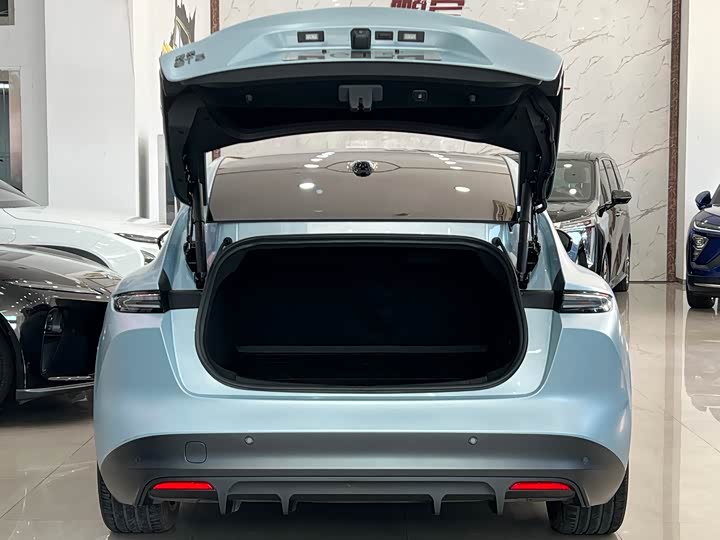 Фото 8 - Nio ET5