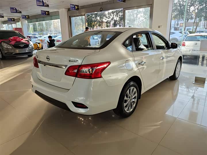 Фото 7 - Nissan Sylphy