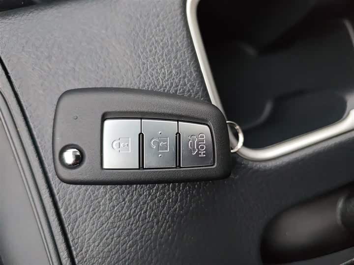 Фото 9 - Nissan Sylphy