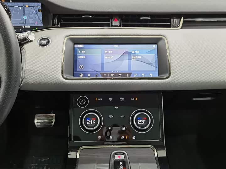 Фото 12 - Land Rover Range Rover Evoque L