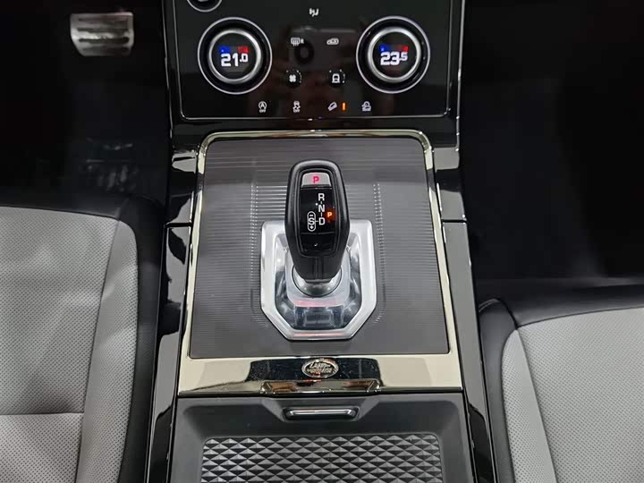 Фото 13 - Land Rover Range Rover Evoque L