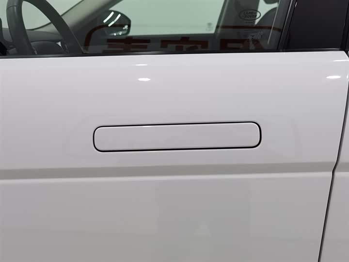 Фото 18 - Land Rover Range Rover Evoque L