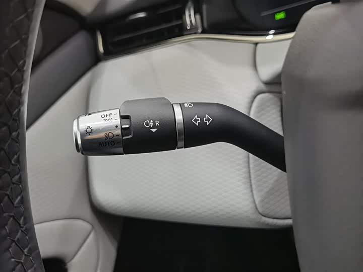 Фото 21 - Land Rover Range Rover Evoque L