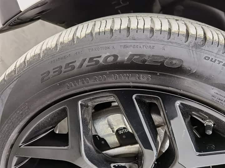 Фото 24 - Land Rover Range Rover Evoque L