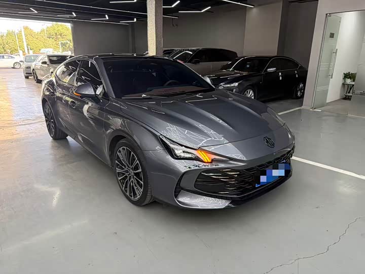 Фото 3 - MG Motor 7