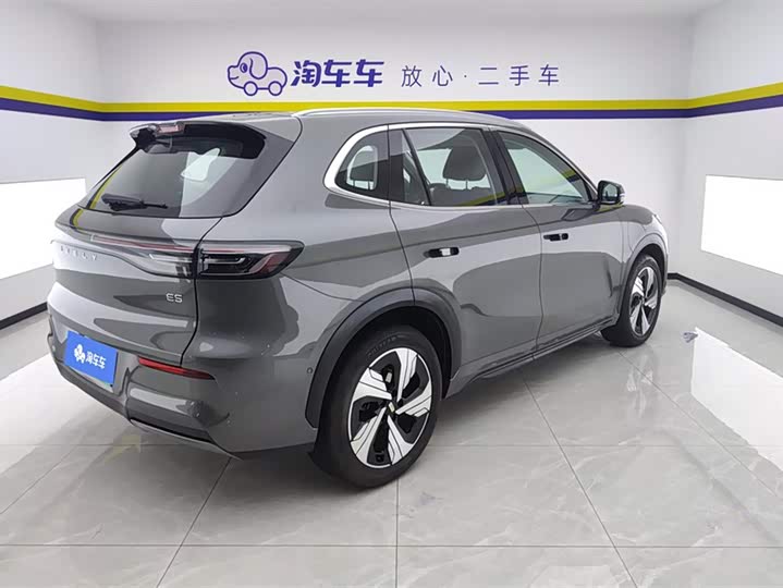 Фото 3 - Geely Galaxy E5