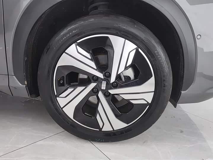 Фото 6 - Geely Galaxy E5