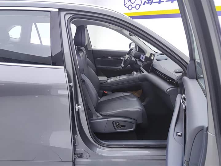 Фото 8 - Geely Galaxy E5