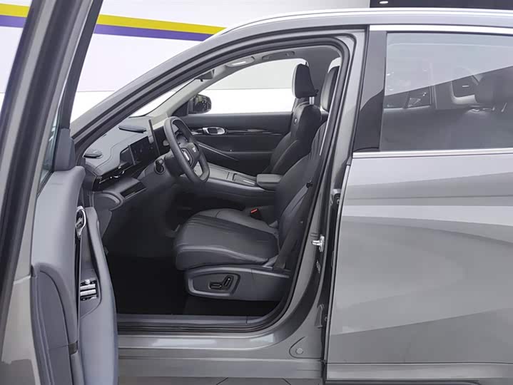 Фото 9 - Geely Galaxy E5