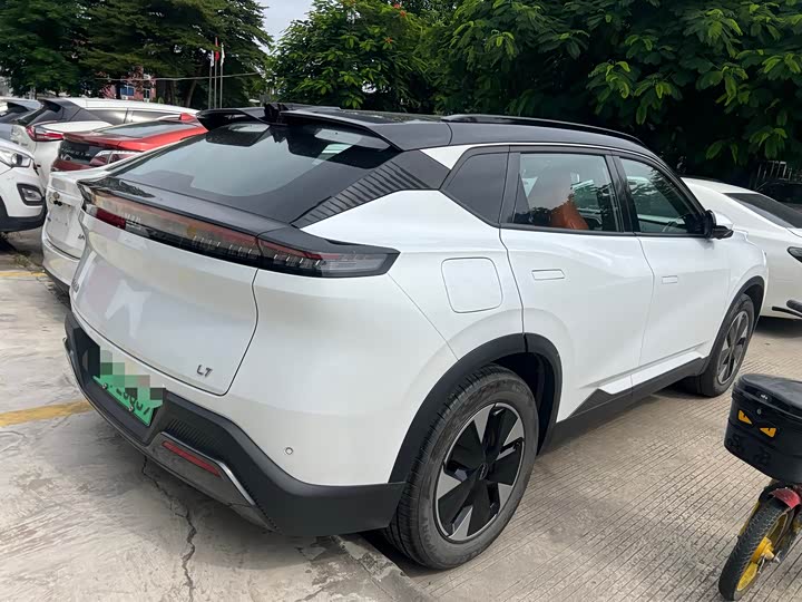 Фото 10 - Dongfeng Aeolus L7