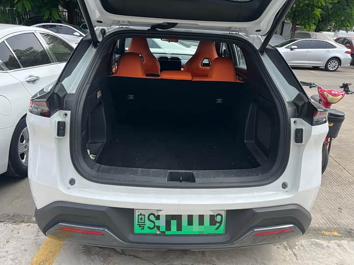 Фото 13 - Dongfeng Aeolus L7