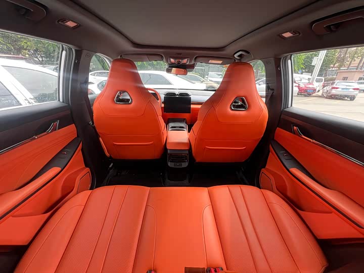 Фото 9 - Dongfeng Aeolus L7