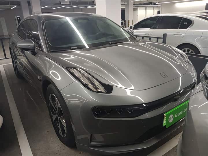 Фото 4 - Zeekr 001