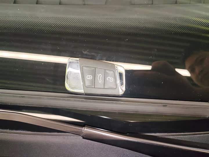 Фото 9 - Volkswagen Magotan