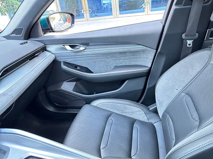 Фото 13 - Geely Preface