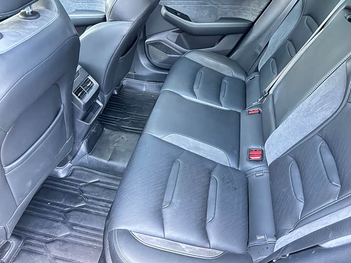 Фото 16 - Geely Preface