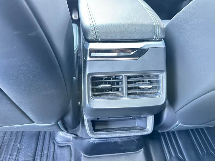 Фото 17 - Geely Preface