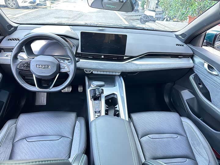 Фото 18 - Geely Preface