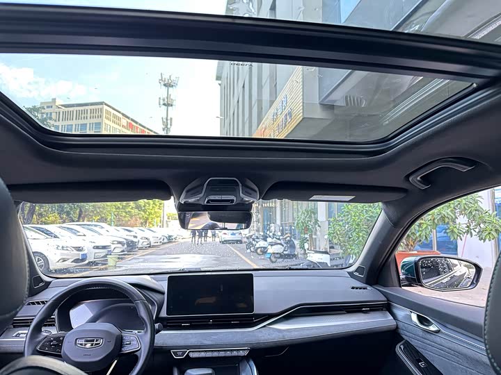 Фото 19 - Geely Preface