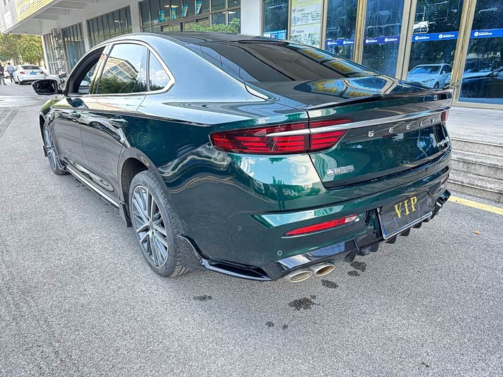 Фото 24 - Geely Preface