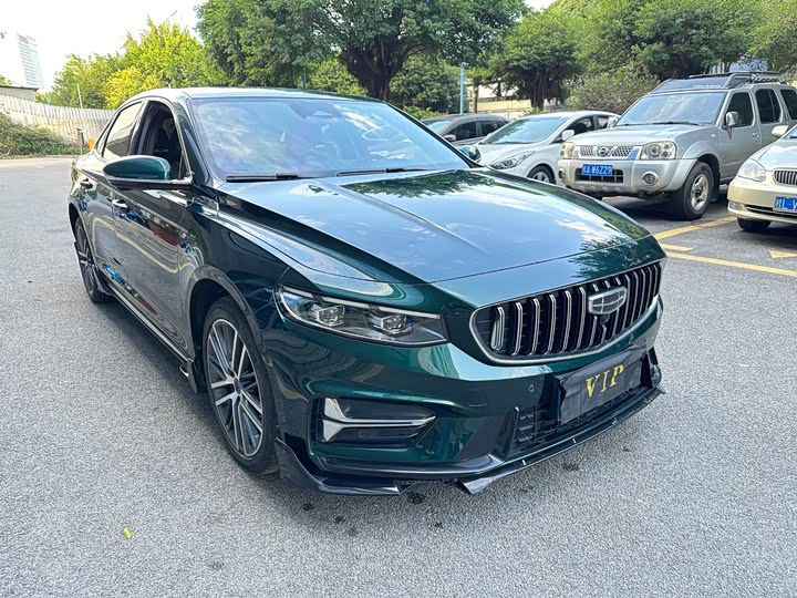 Фото 3 - Geely Preface