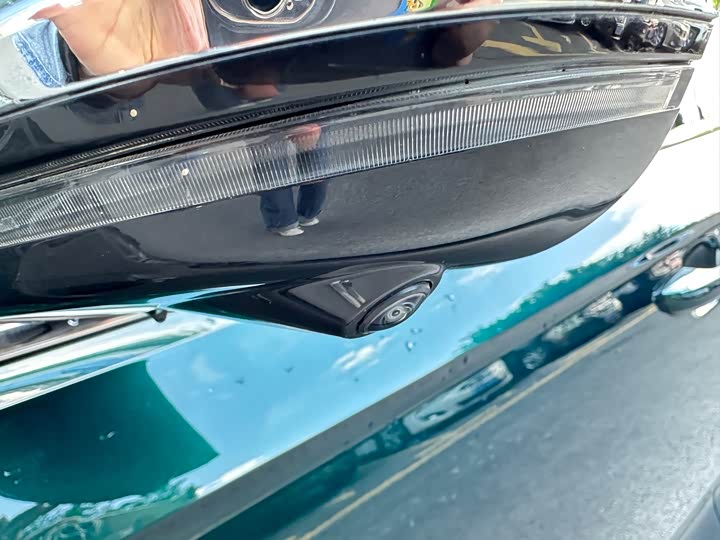 Фото 4 - Geely Preface