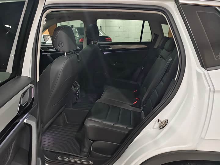 Фото 16 - Volkswagen Tayron