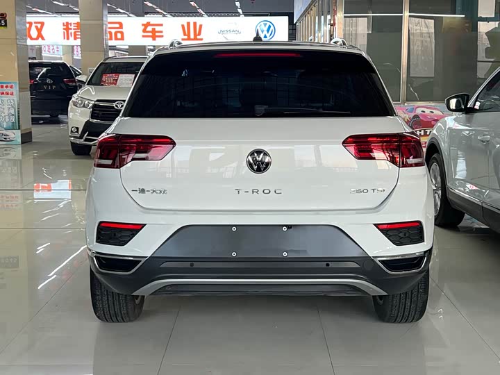 Фото 4 - Volkswagen T-Roc