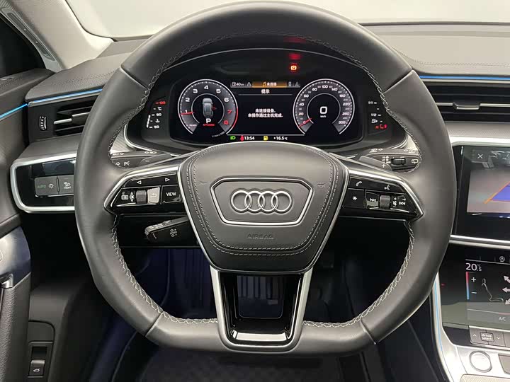 Фото 23 - Audi A6