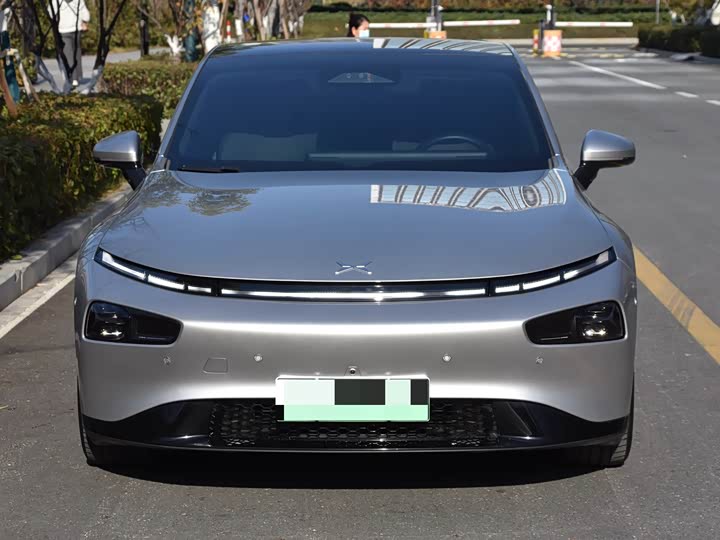 Фото 4 - XPeng P7