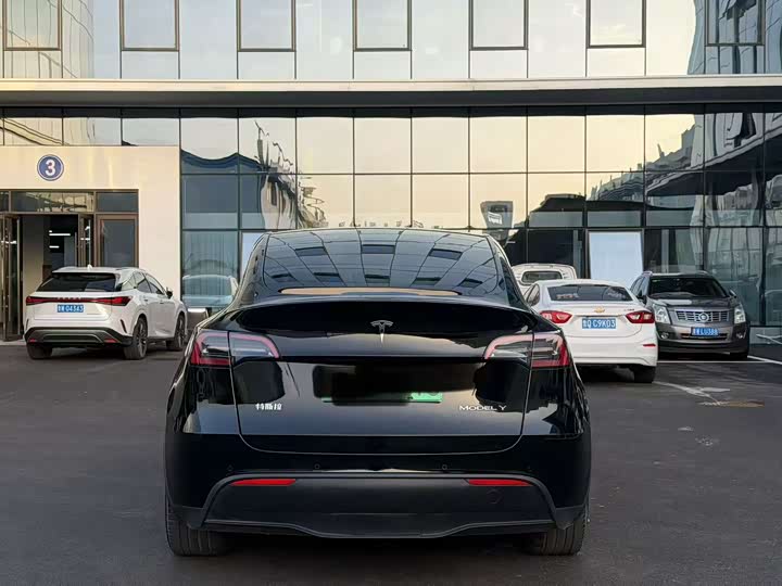 Фото 5 - Tesla Model Y